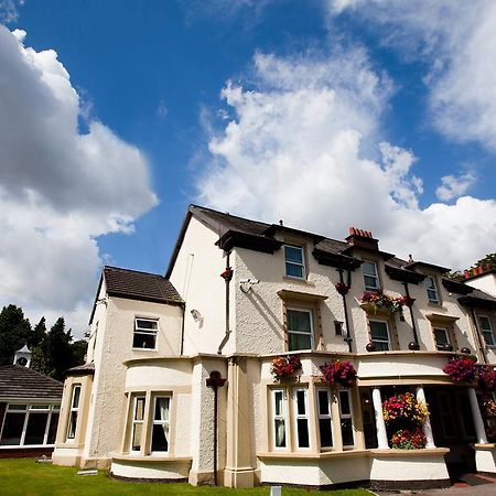 Briars Hall Hotel Burscough Exterior foto